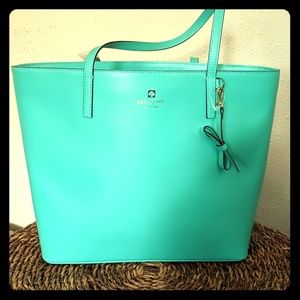 NWT Kate Spade | Sawyer Street tote |  - Fresh air